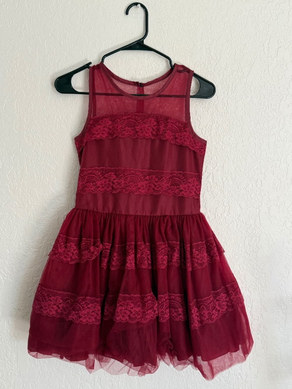 Nanette Lepore Girls Size 14 Burgundy Tulle Dress Formal Party Special Occasion